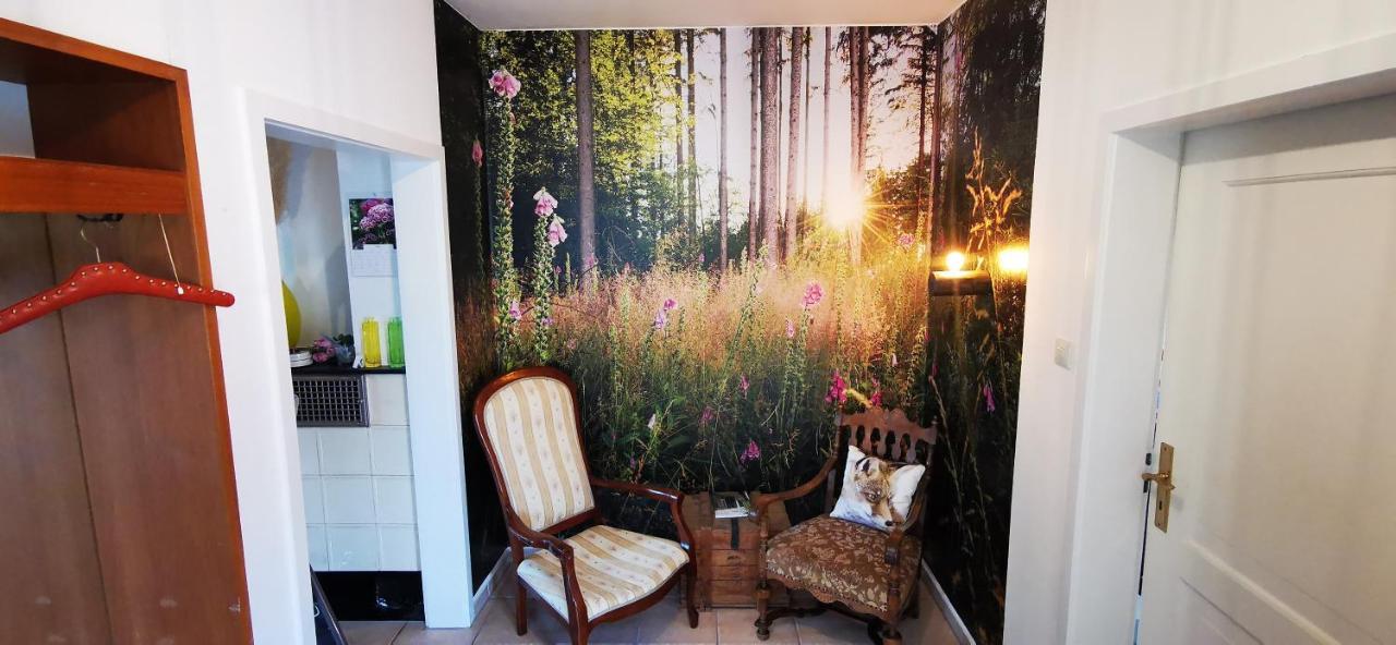 Ferienwohnung Palmenwald ฟรอยเดนชตัดท์ ภายนอก รูปภาพ
