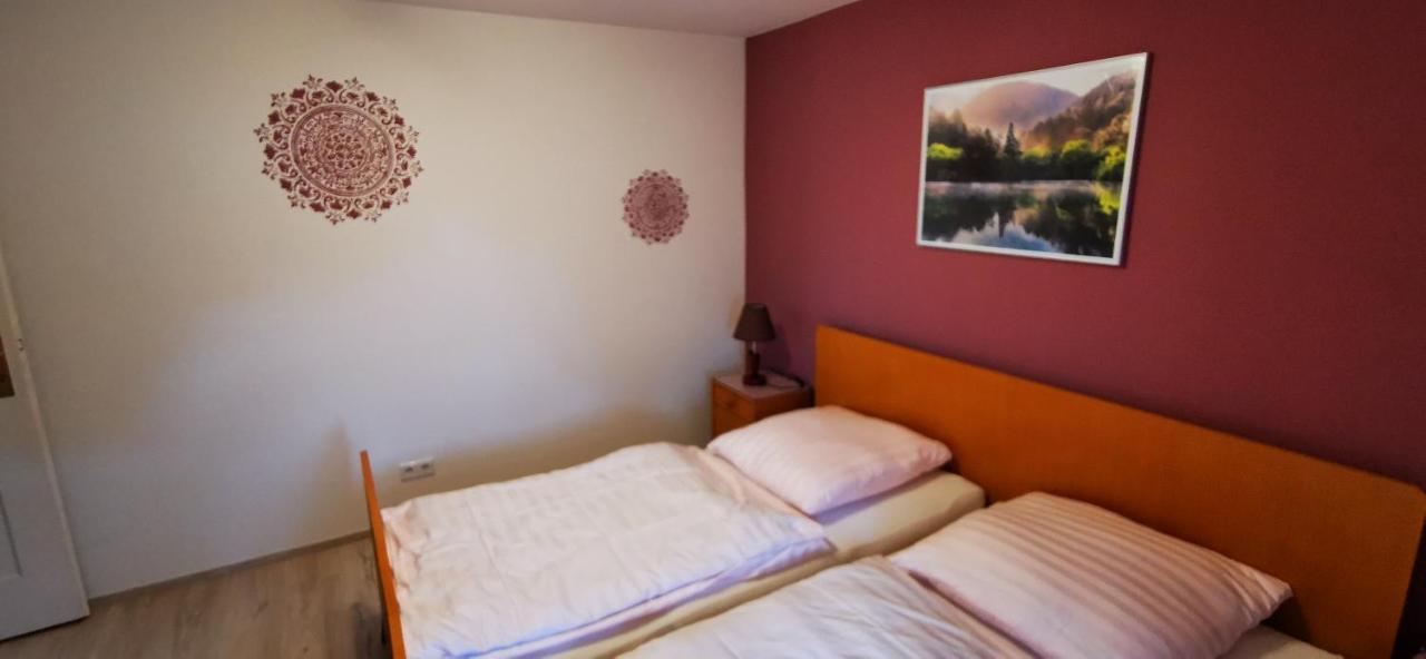 Ferienwohnung Palmenwald ฟรอยเดนชตัดท์ ภายนอก รูปภาพ
